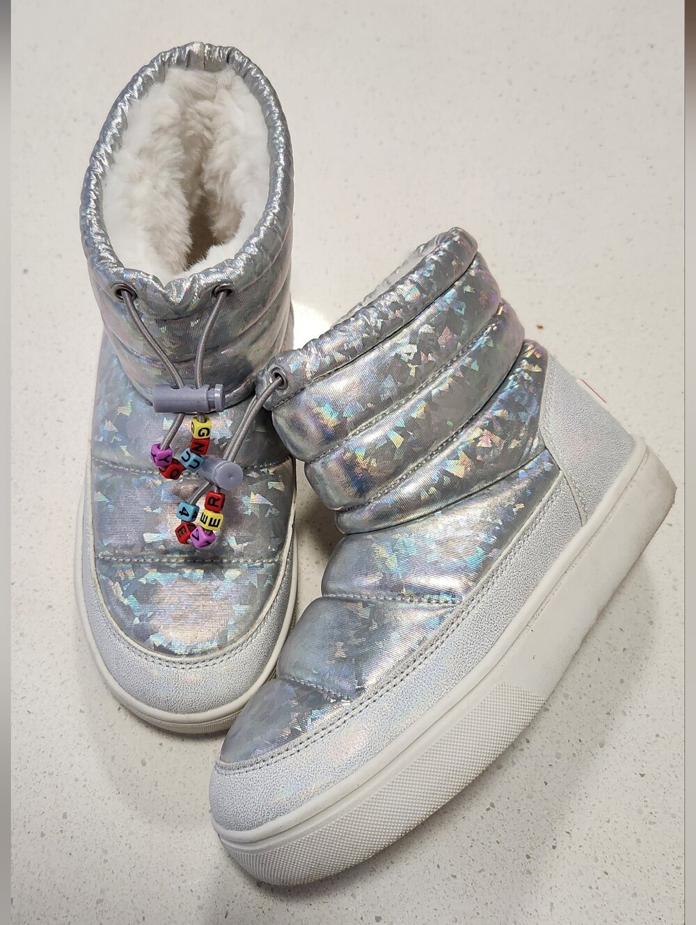 Justice Silver Holographic Metallic Faux-Fur Winter Boots//size2